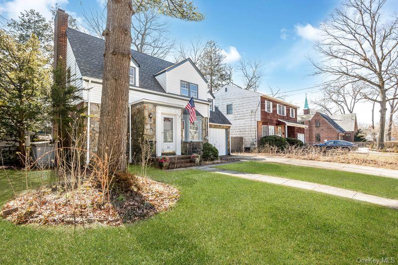 16 Margaret Boulevard, Merrick, NY 11566
