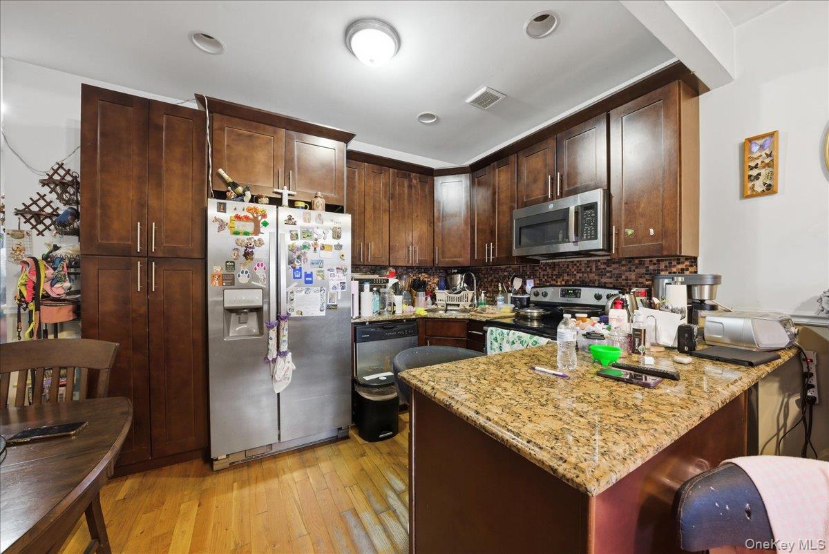 1268 Findlay Avenue, Bronx, NY 10456