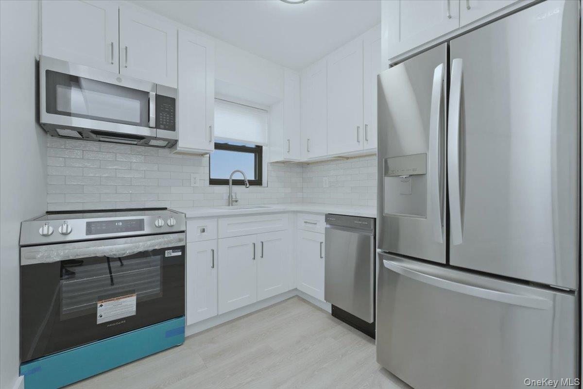 136 Albany Boulevard # 17E, Atlantic Beach, NY 11509