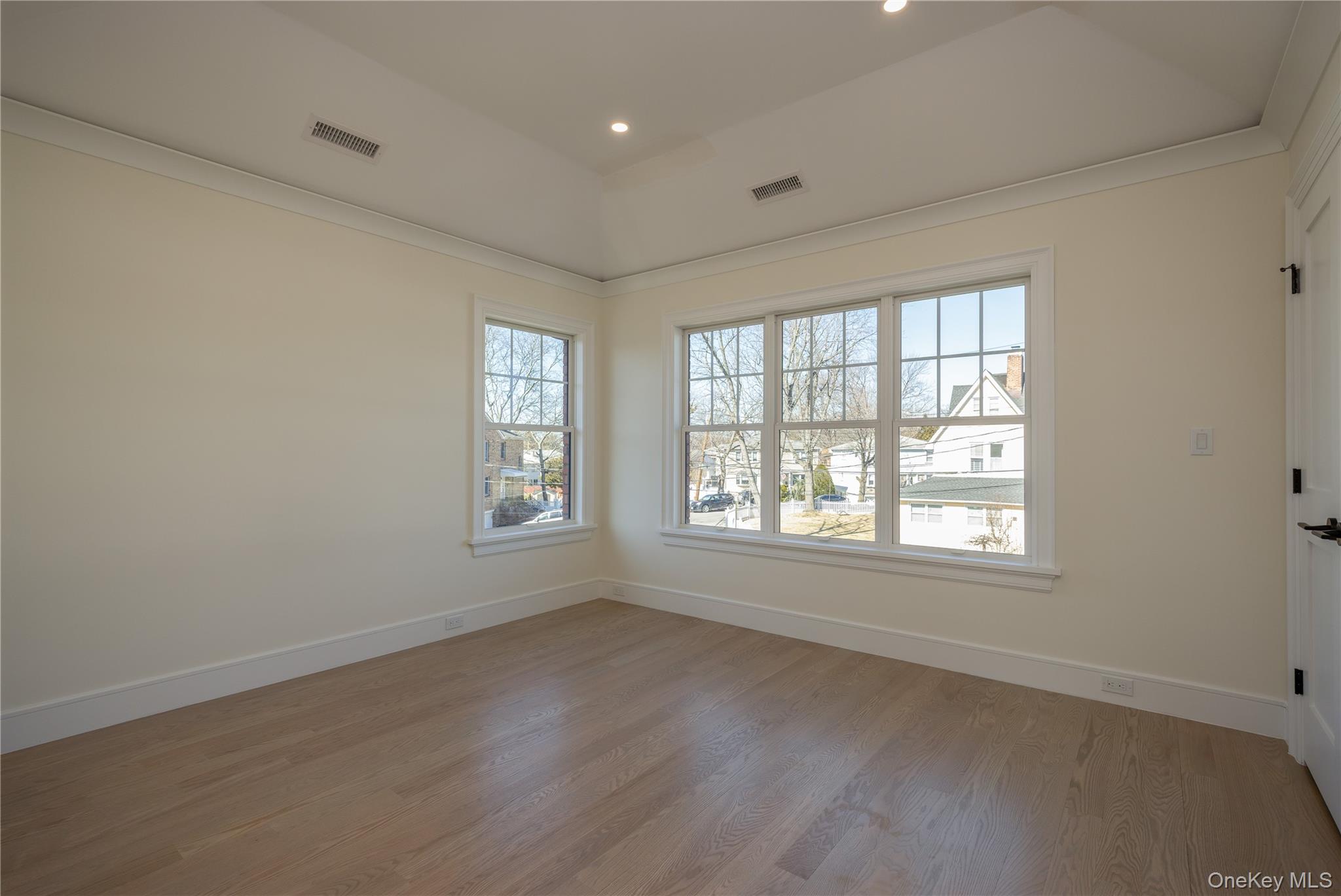 7 Victoria Lane # B, Yonkers, NY 10701