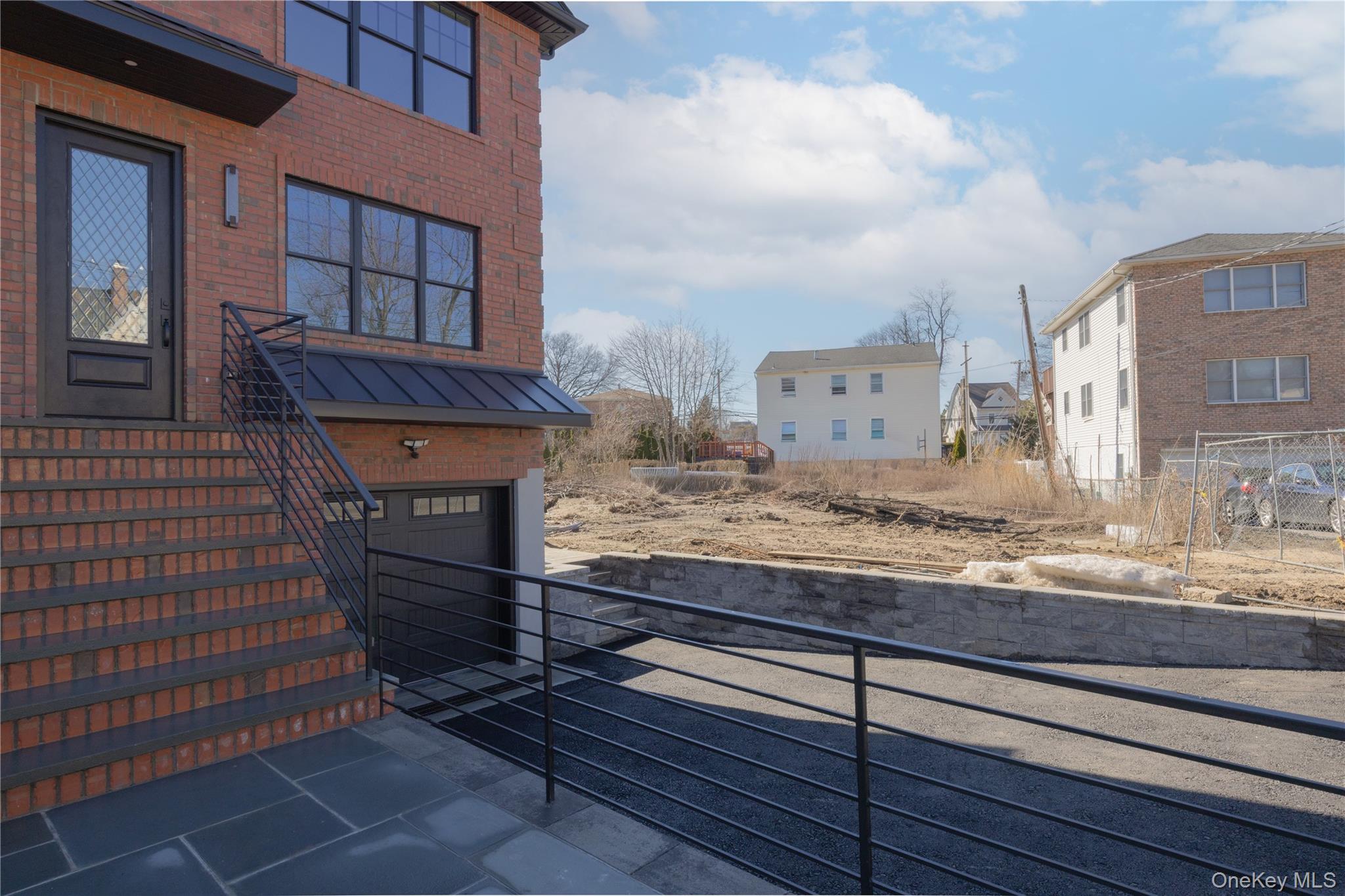 7 Victoria Lane # B, Yonkers, NY 10701