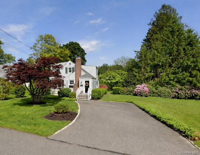 36 Burr Avenue, Northport, NY 11768