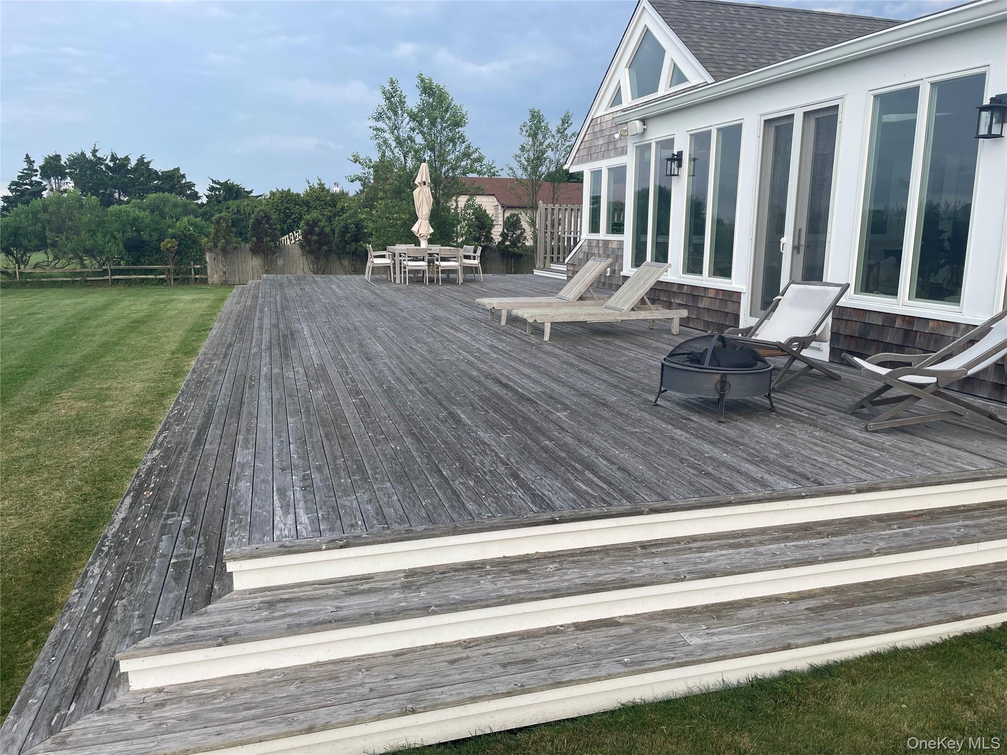 40 Tuthill Point Road, East Moriches, NY 11940