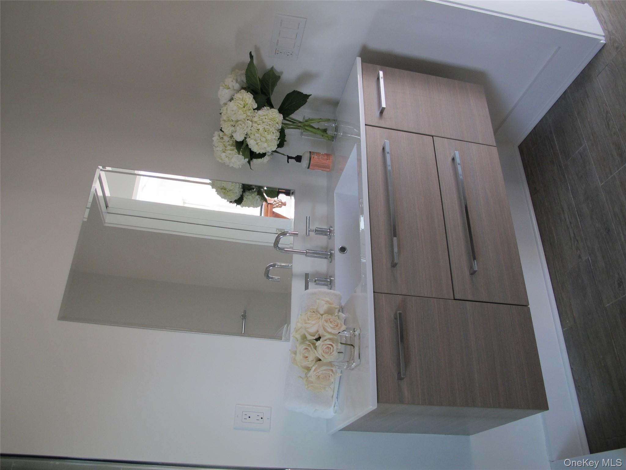 40 Tuthill Point Road, East Moriches, NY 11940