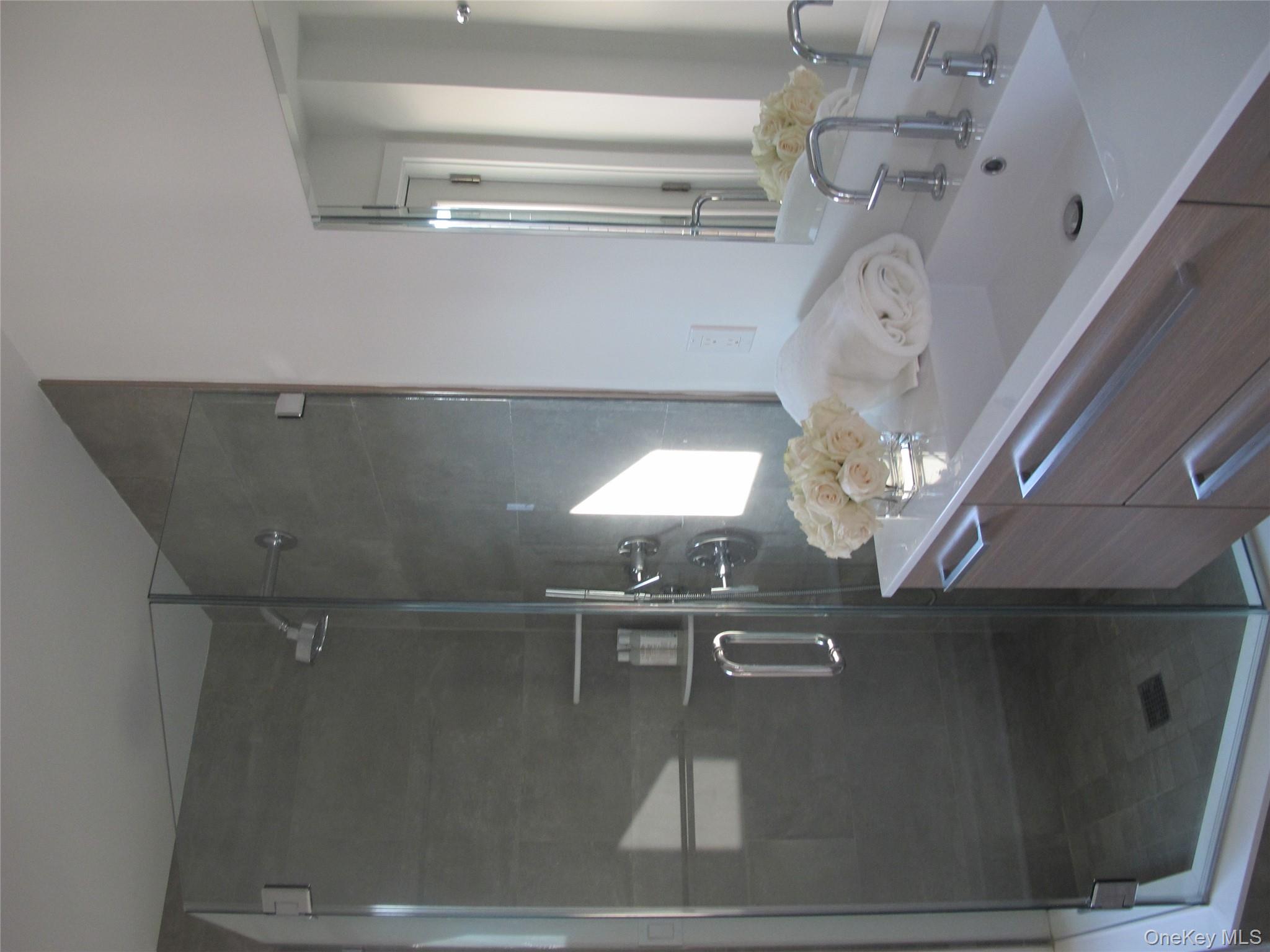 40 Tuthill Point Road, East Moriches, NY 11940