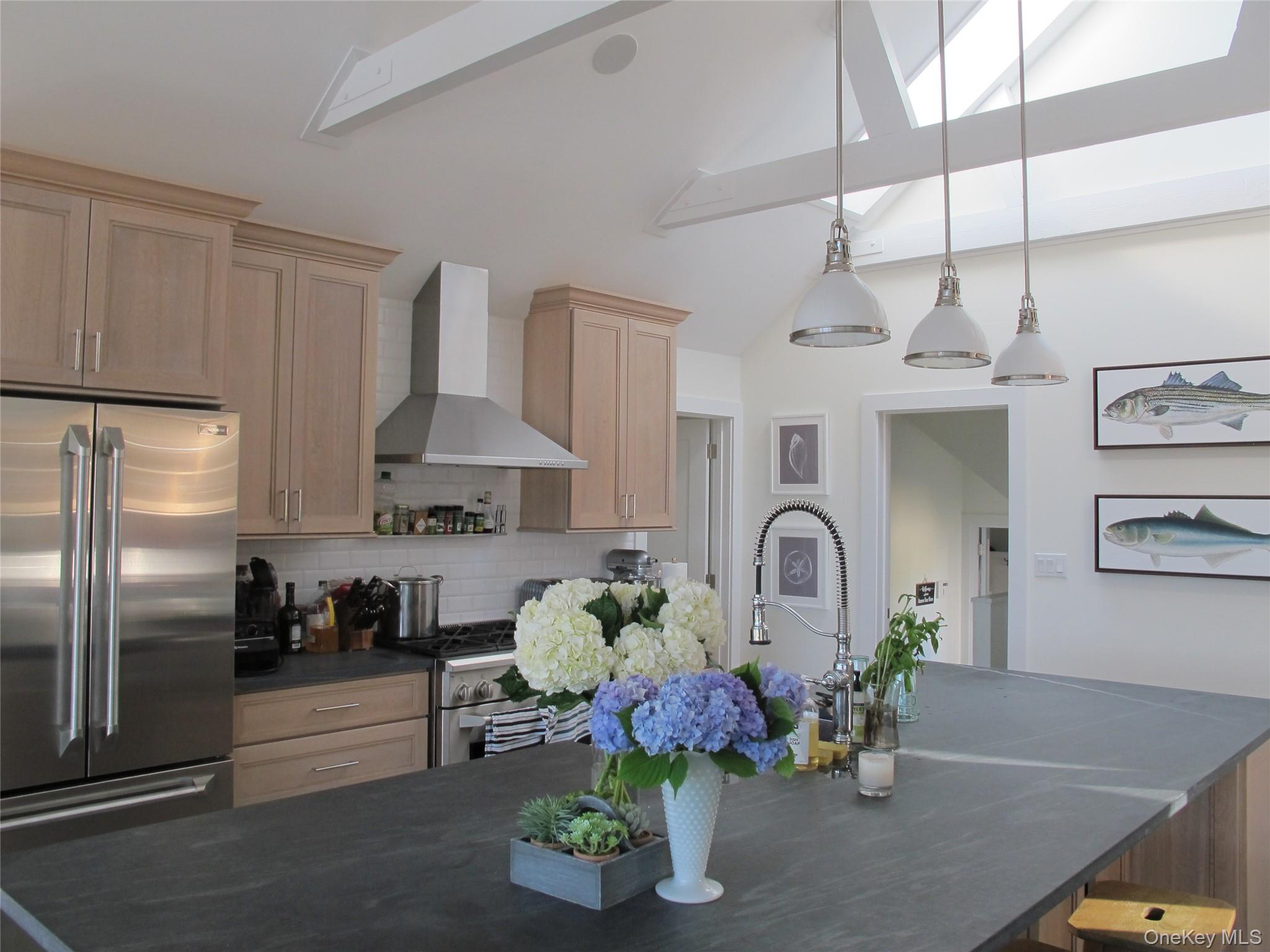 40 Tuthill Point Road, East Moriches, NY 11940