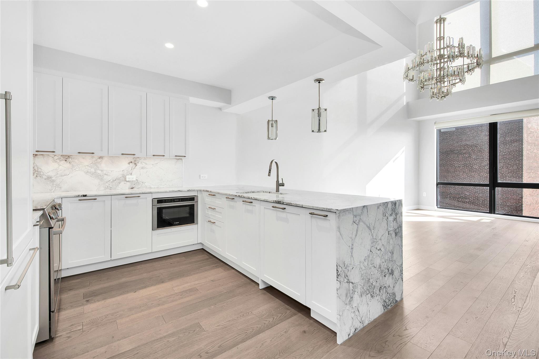 107-06 Queens Boulevard # 9G, Forest Hills, NY 11375