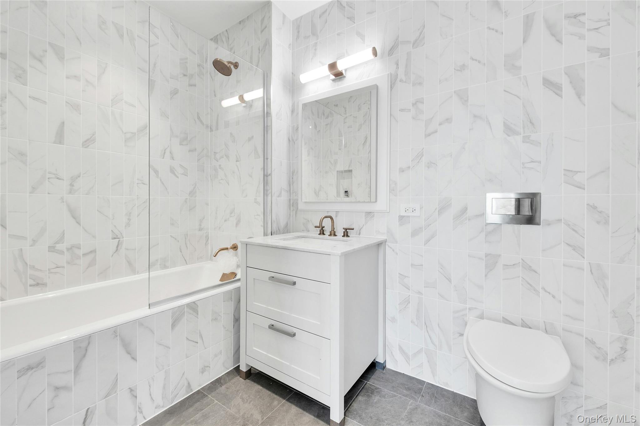 107-06 Queens Boulevard # 9G, Forest Hills, NY 11375