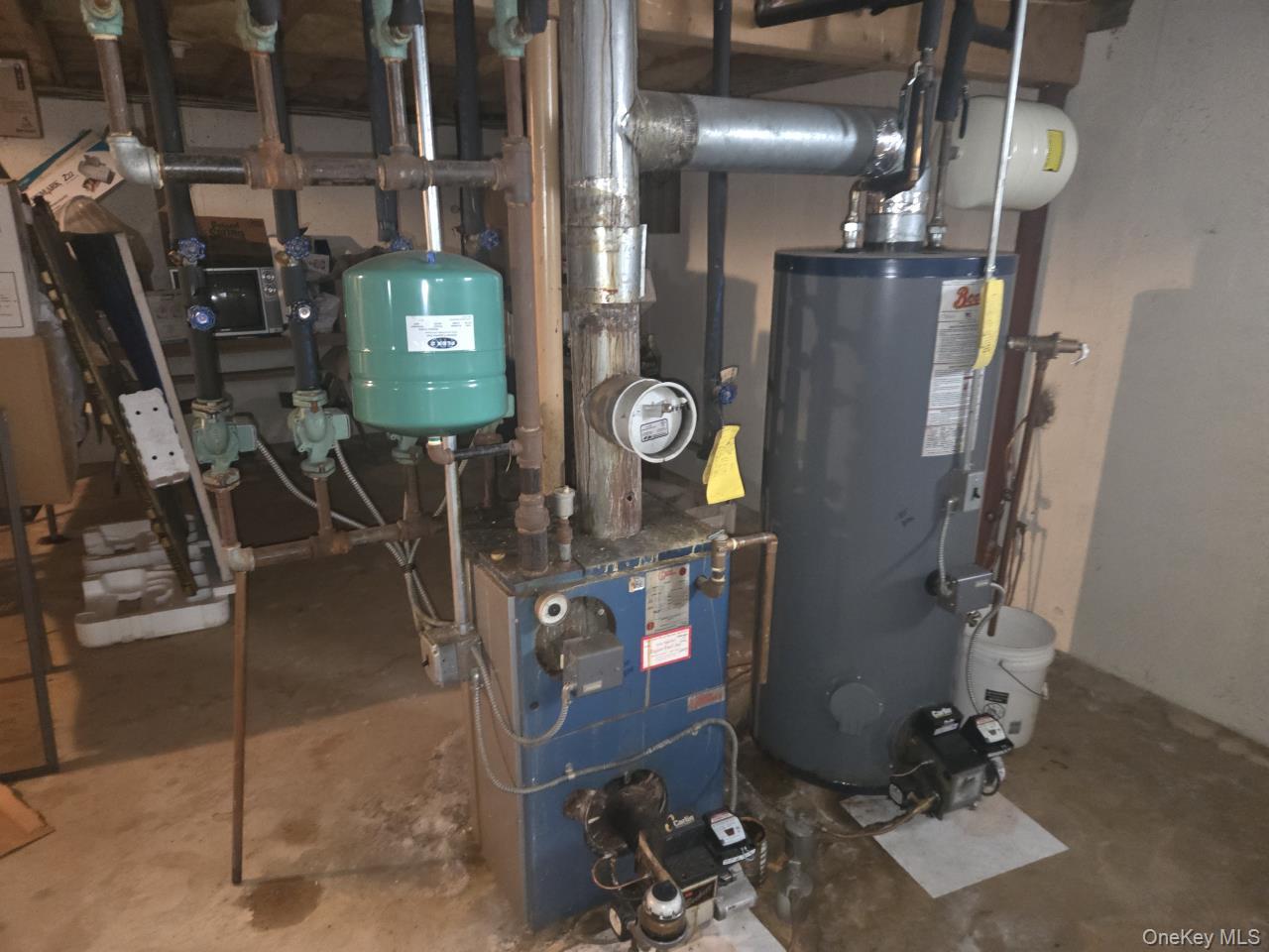 9 Haney Court, Manorville, NY 11949