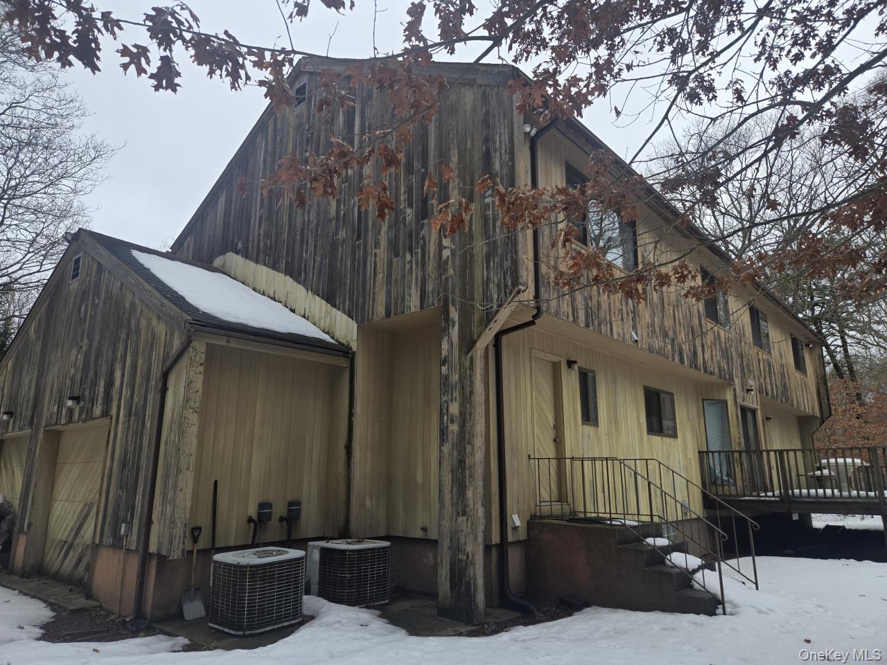 9 Haney Court, Manorville, NY 11949