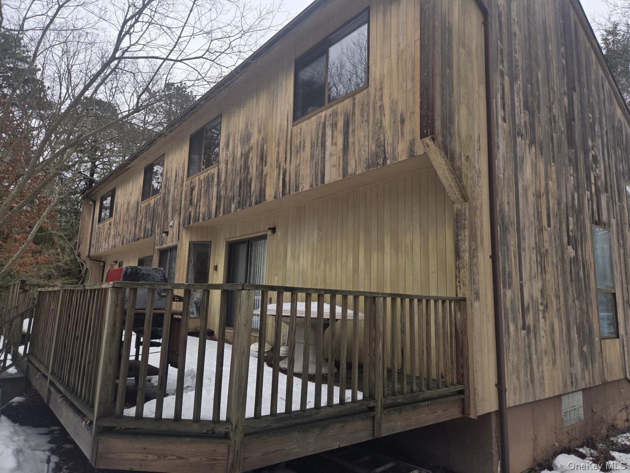 9 Haney Court, Manorville, NY 11949