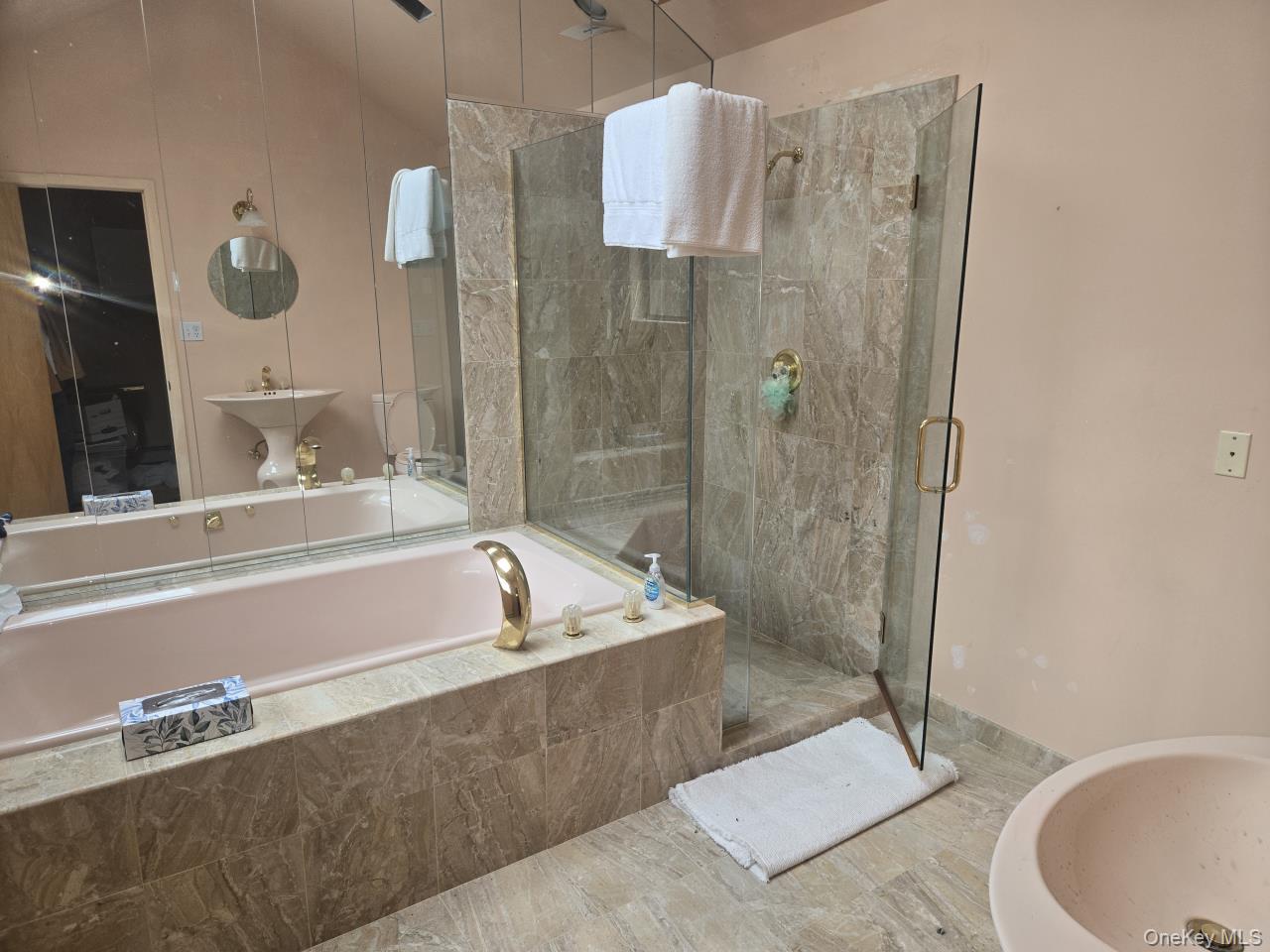 9 Haney Court, Manorville, NY 11949