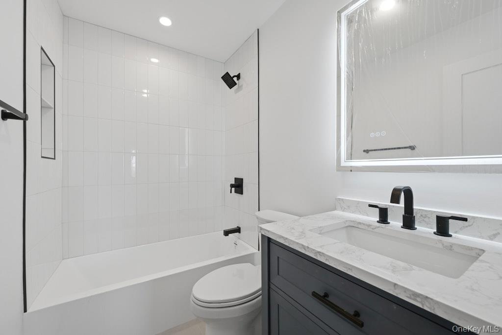 1 Lotto Court, Lake Grove, NY 11755