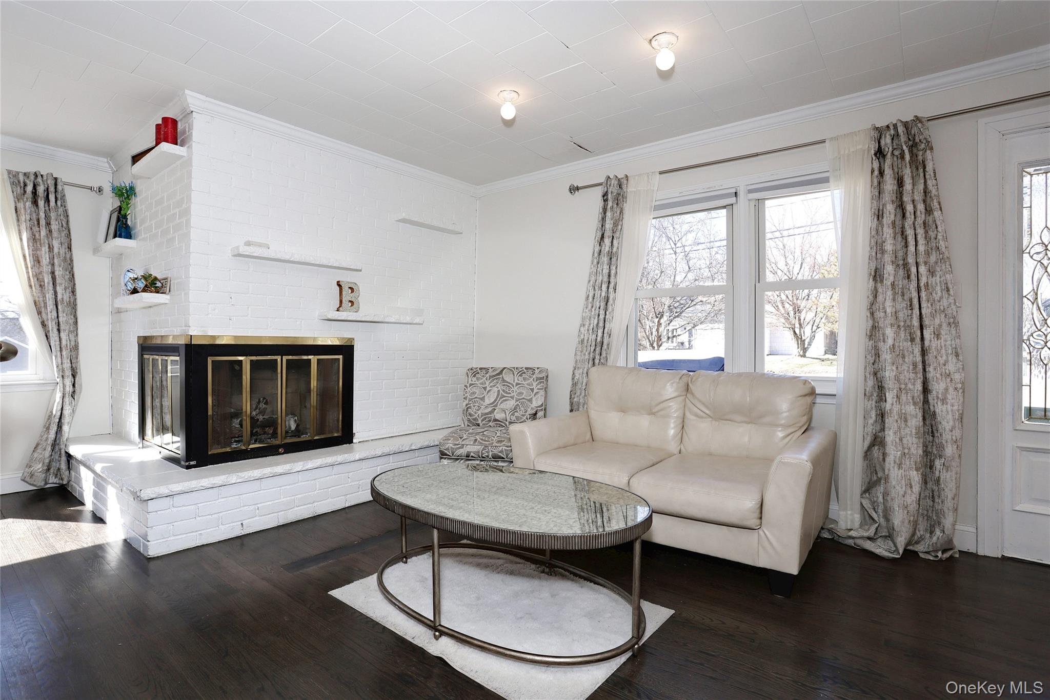 35 Mid Oaks Street, Monroe, NY 10950