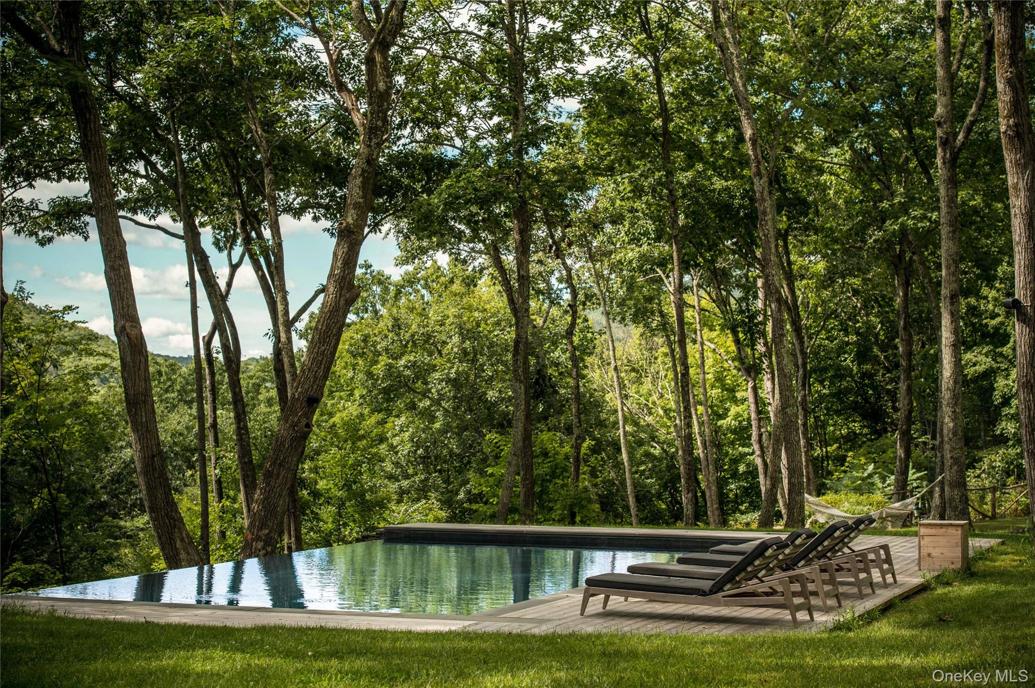 55 Nordic Drive, Woodstock, NY 12498