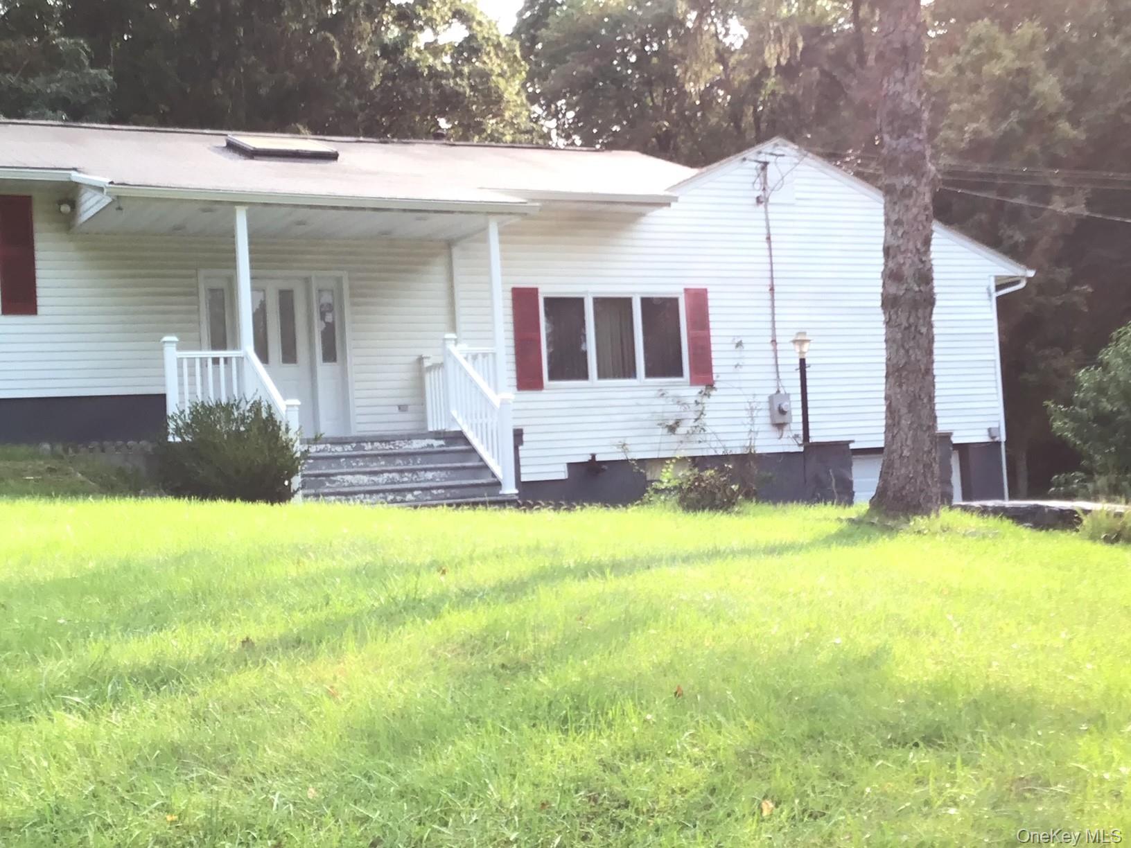 10 Fenwood Drive # A, Pawling, NY 12564