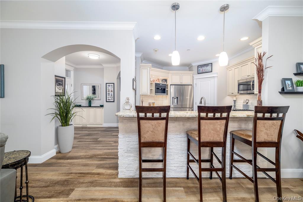 36 Nicole Court # 36, Copiague, NY 11726