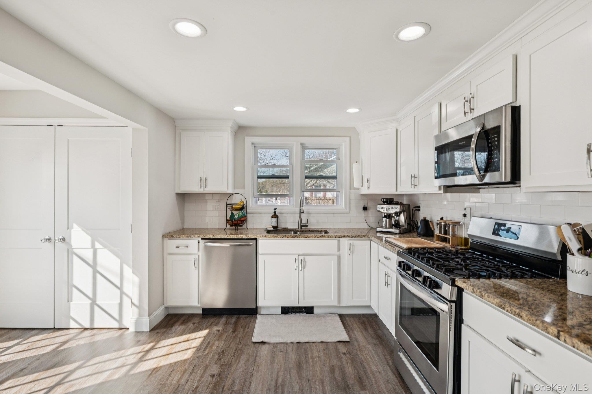 72 Waverly Avenue, Patchogue, NY 11772