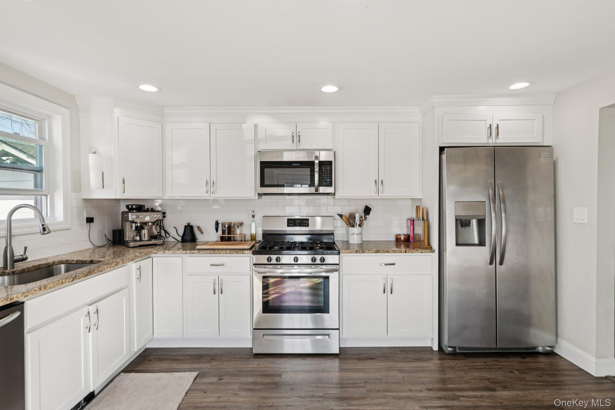 72 Waverly Avenue, Patchogue, NY 11772