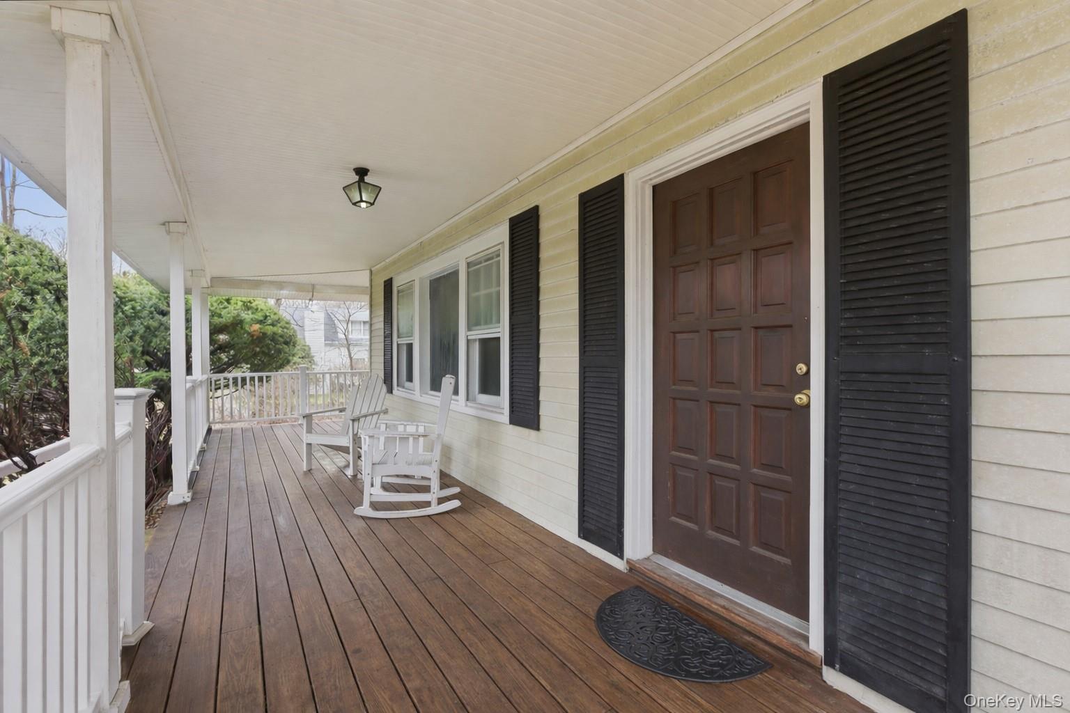 15 W Lake Boulevard, Mahopac, NY 10541