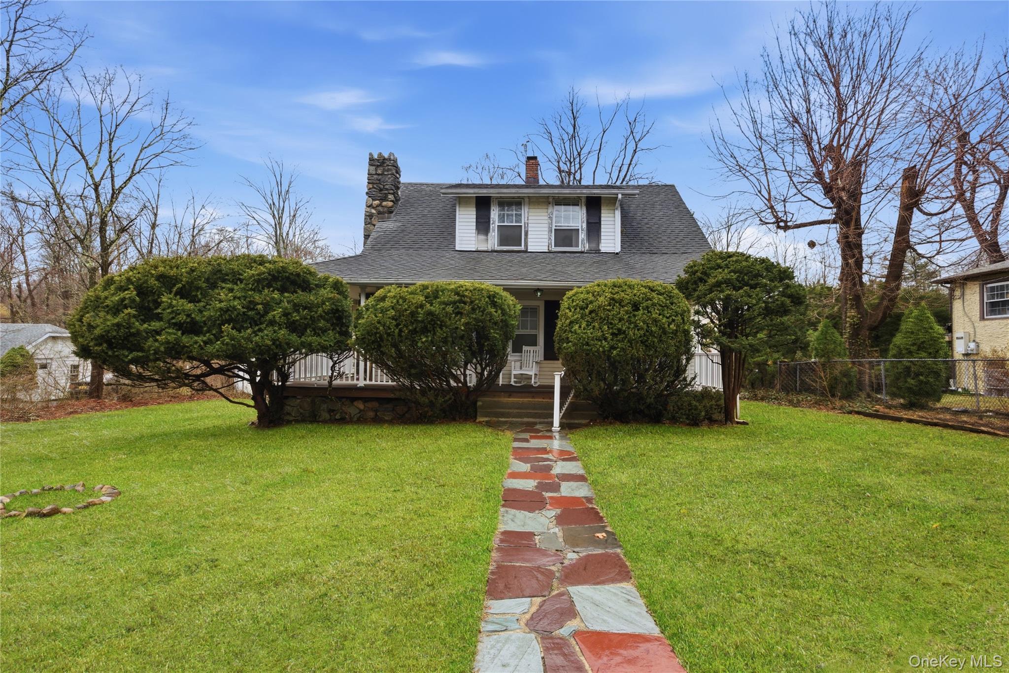 15 W Lake Boulevard, Mahopac, NY 10541