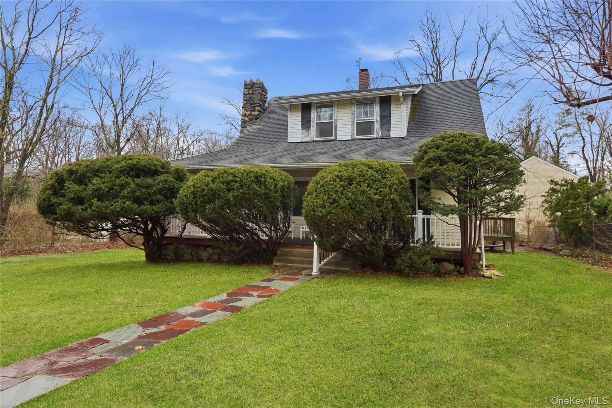 15 W Lake Boulevard, Mahopac, NY 10541