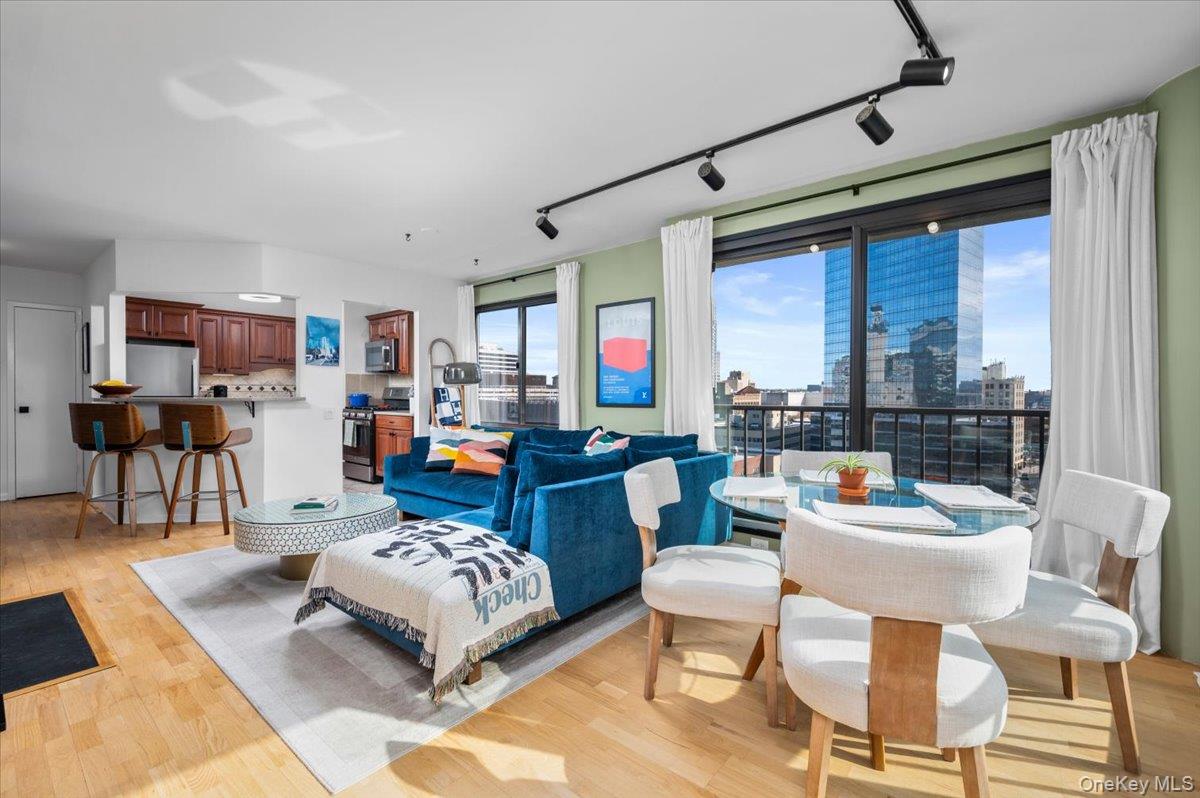 10 Cottage Place # 12F, White Plains, NY 10601