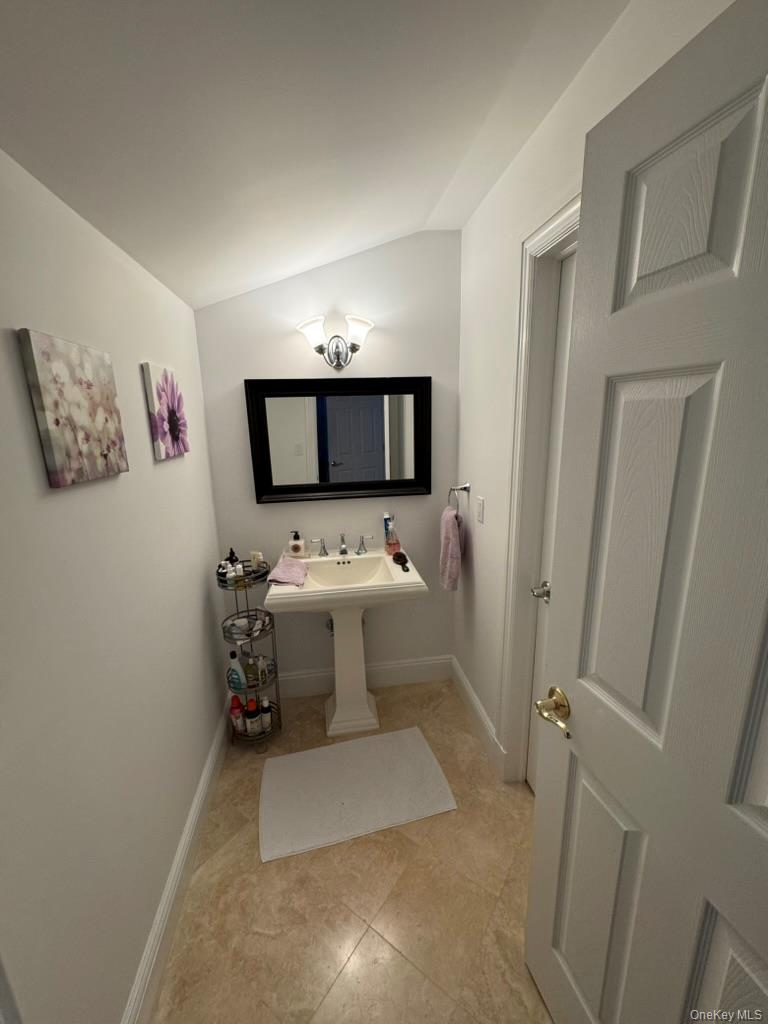 46 Mansion Ridge Boulevard, Monroe, NY 10950