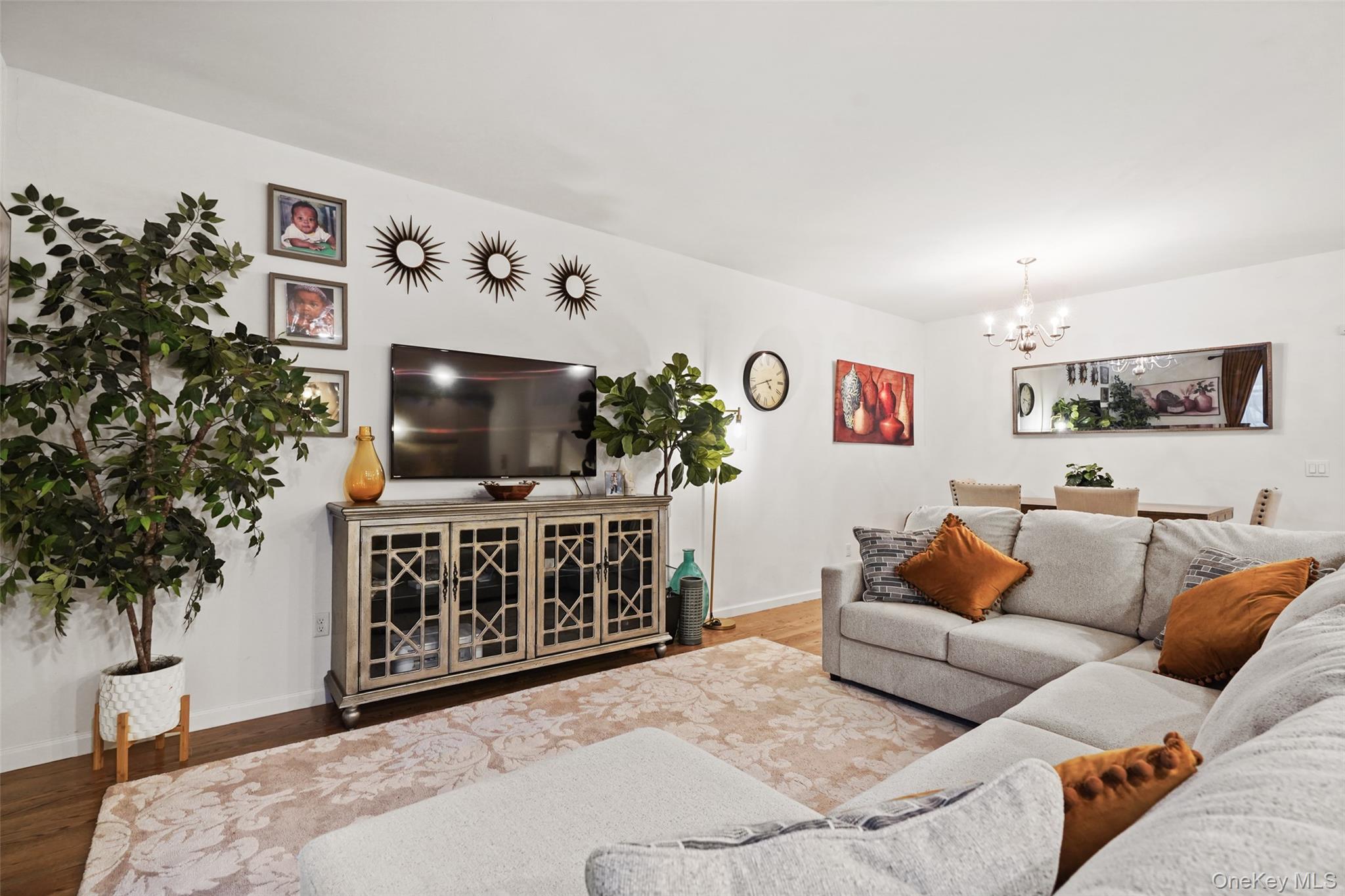 28 Magnolia Park, Middletown, NY 10940