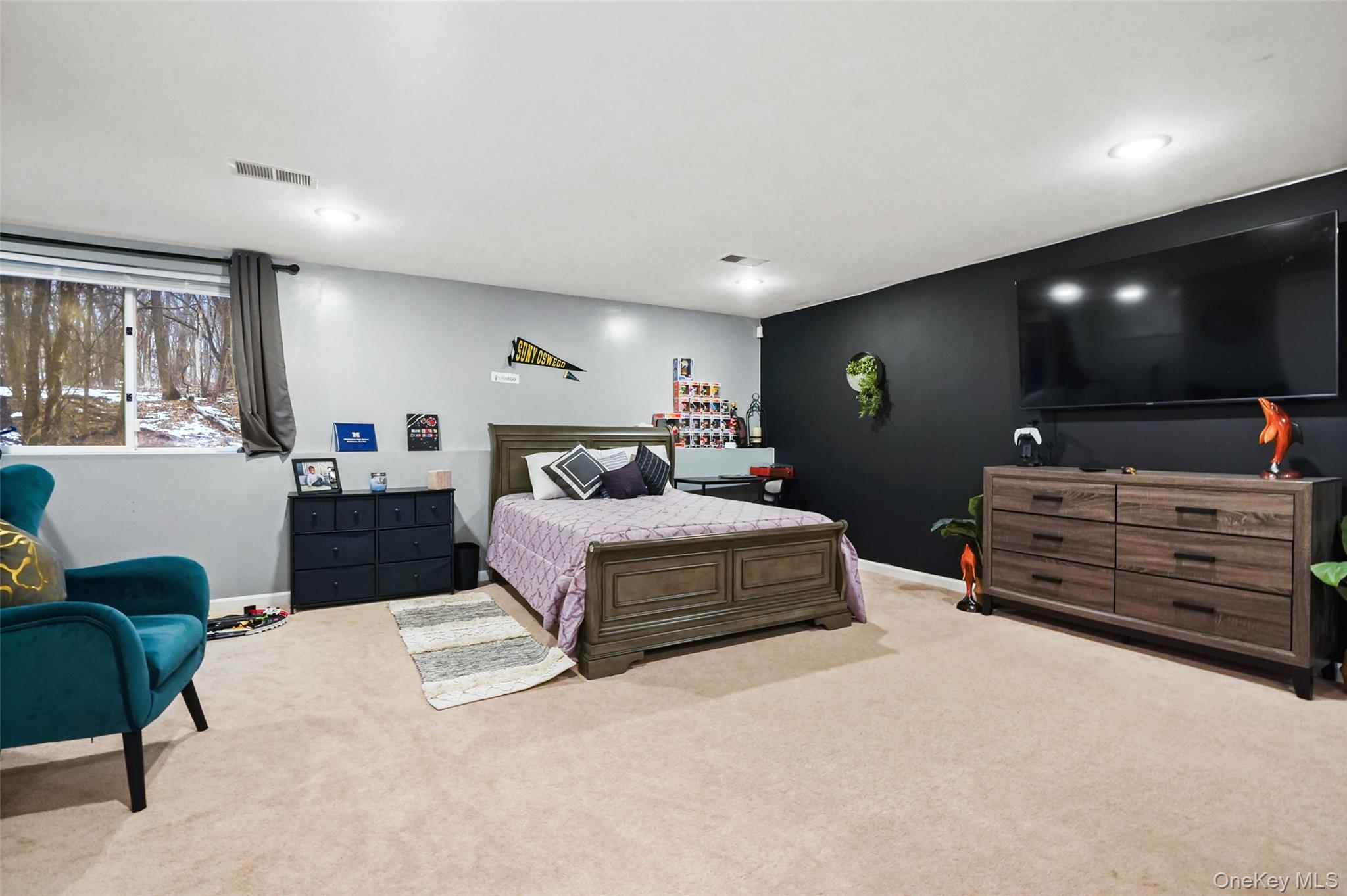 28 Magnolia Park, Middletown, NY 10940