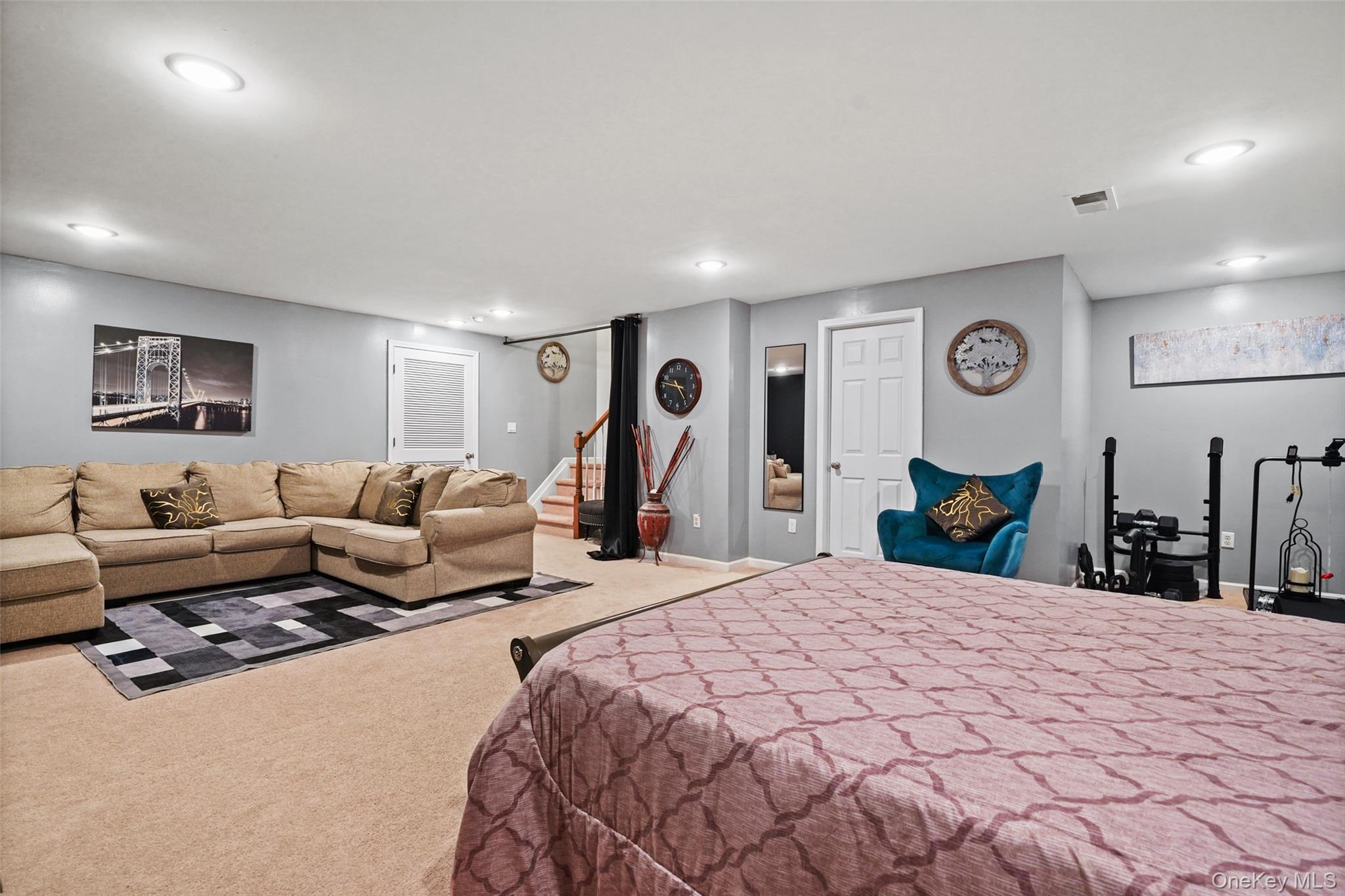 28 Magnolia Park, Middletown, NY 10940