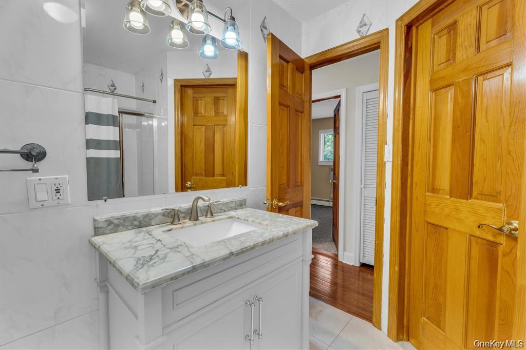 Ronkonkoma, NY 11779