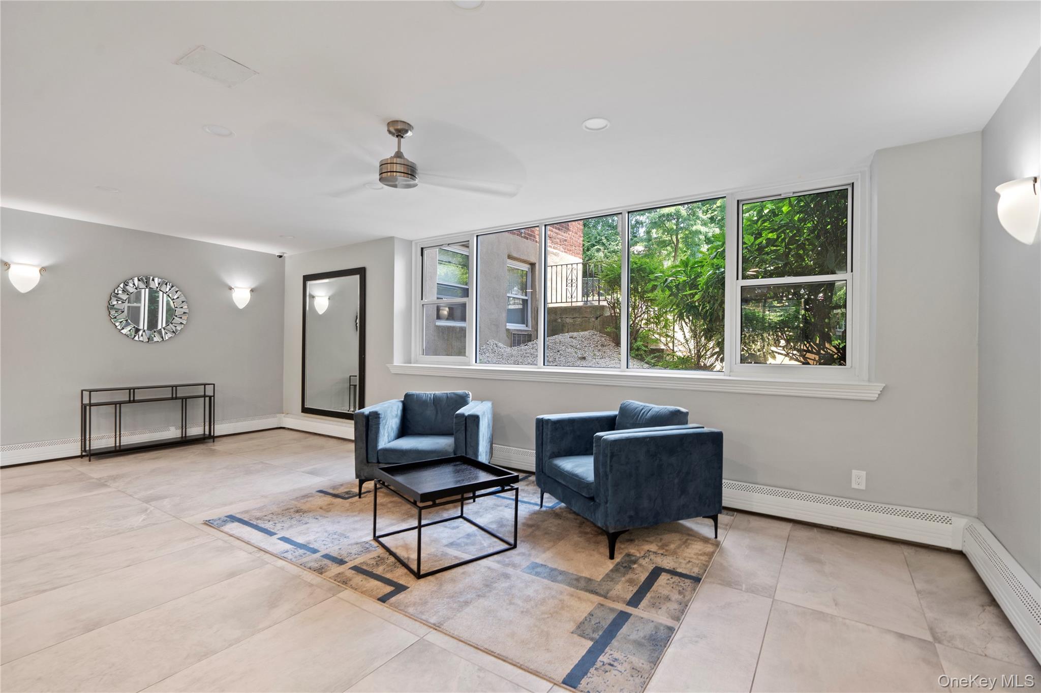 185 South Midddle Neck Road # 1P, Great Neck, NY 11021