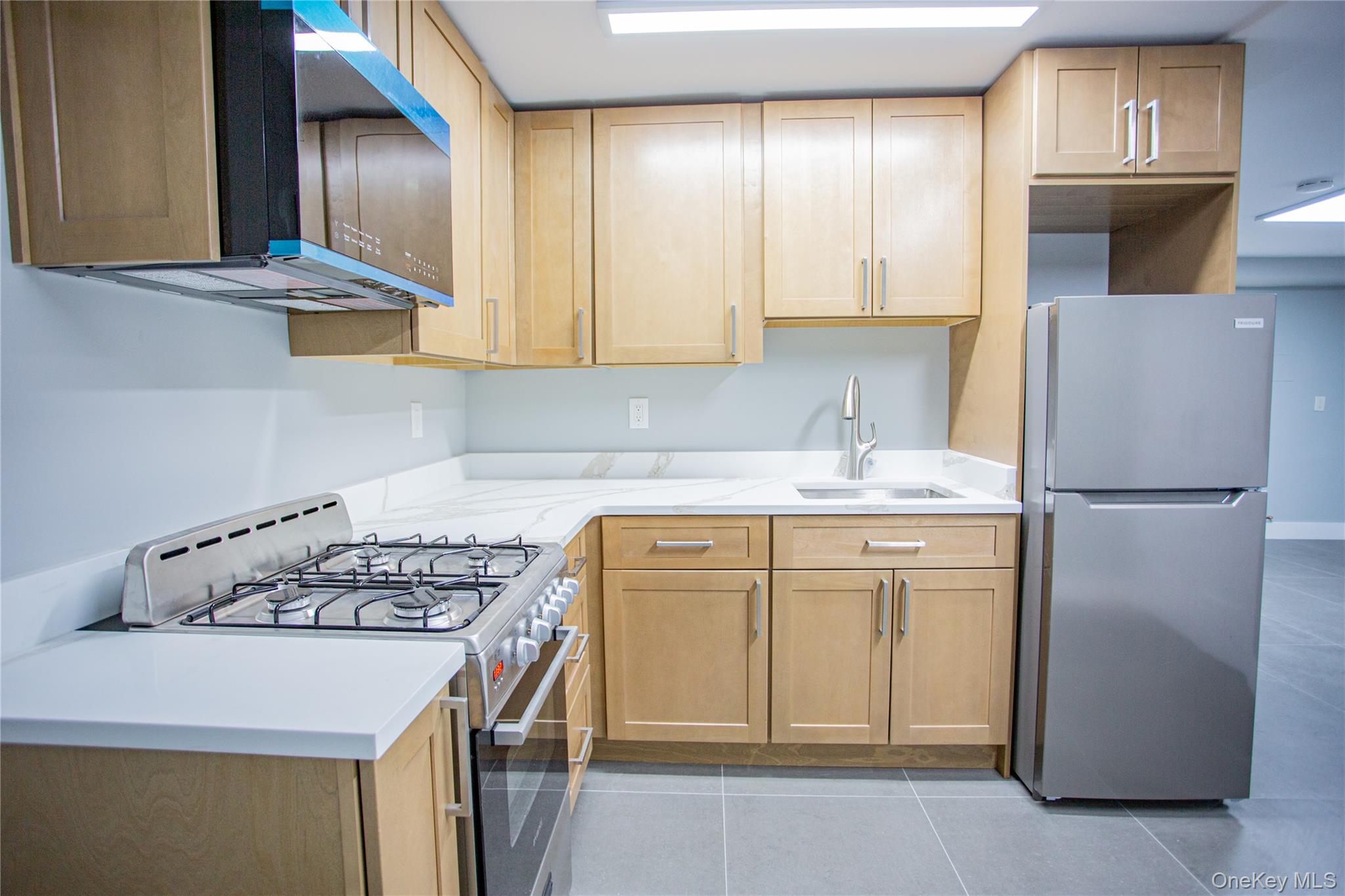 470 E Broadway # A-5, Long Beach, NY 11561