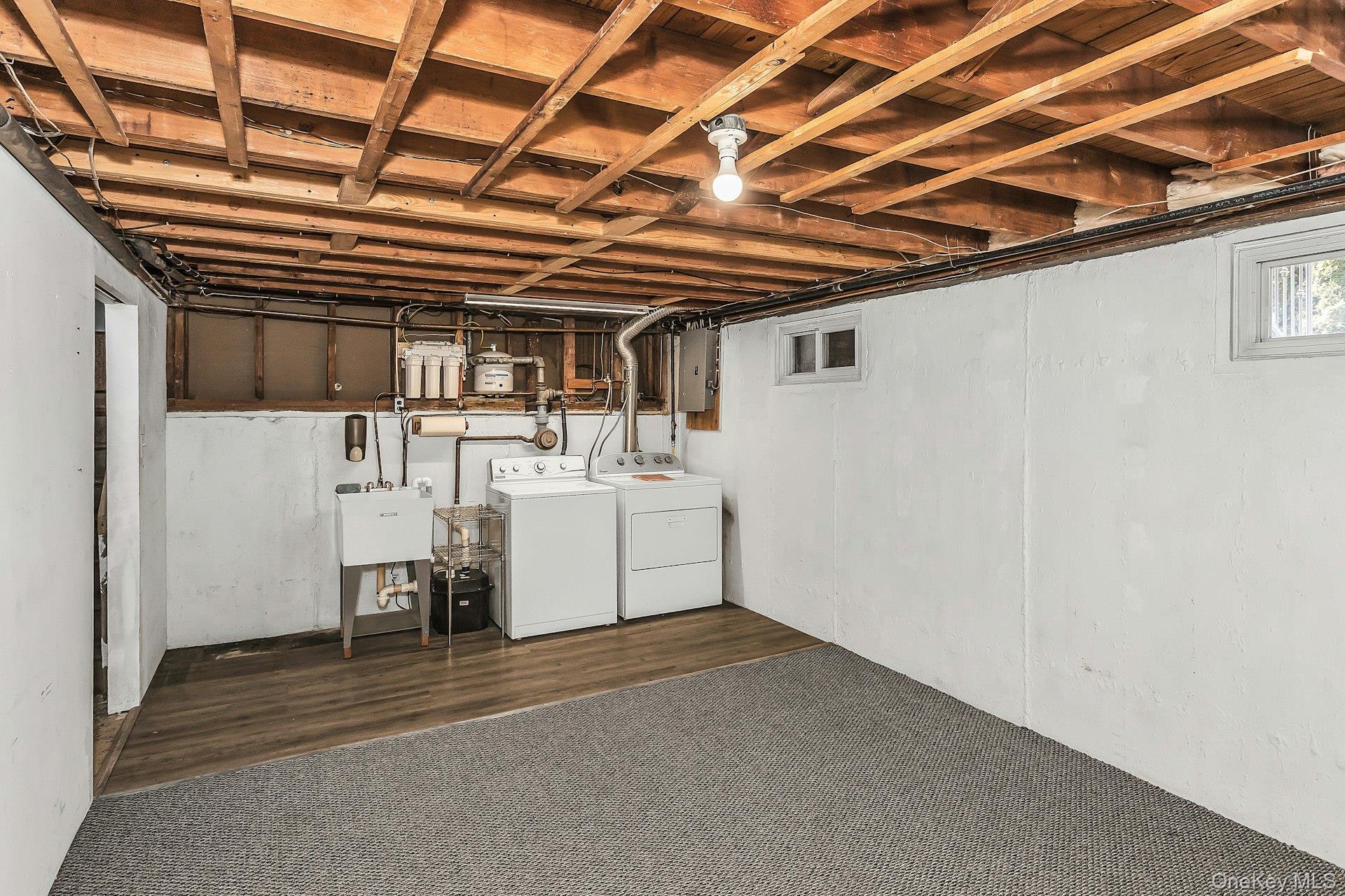 71 Lea Ann Terrace, Wantagh, NY 11793