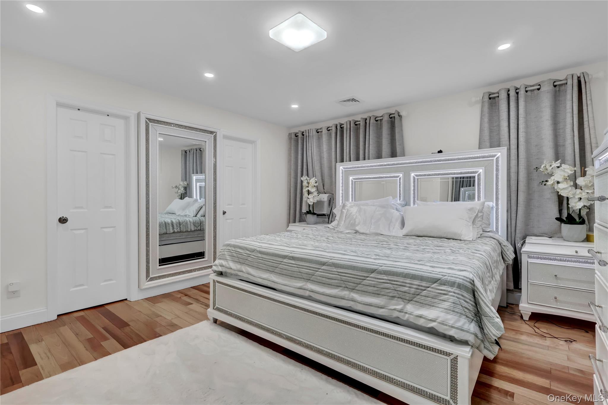 26 Hilbert Street, Hempstead, NY 11550