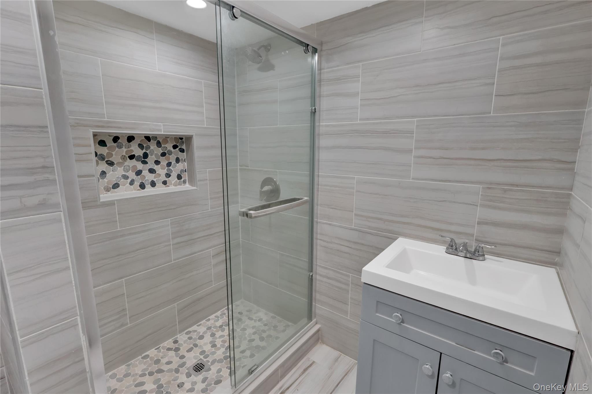 26 Hilbert Street, Hempstead, NY 11550