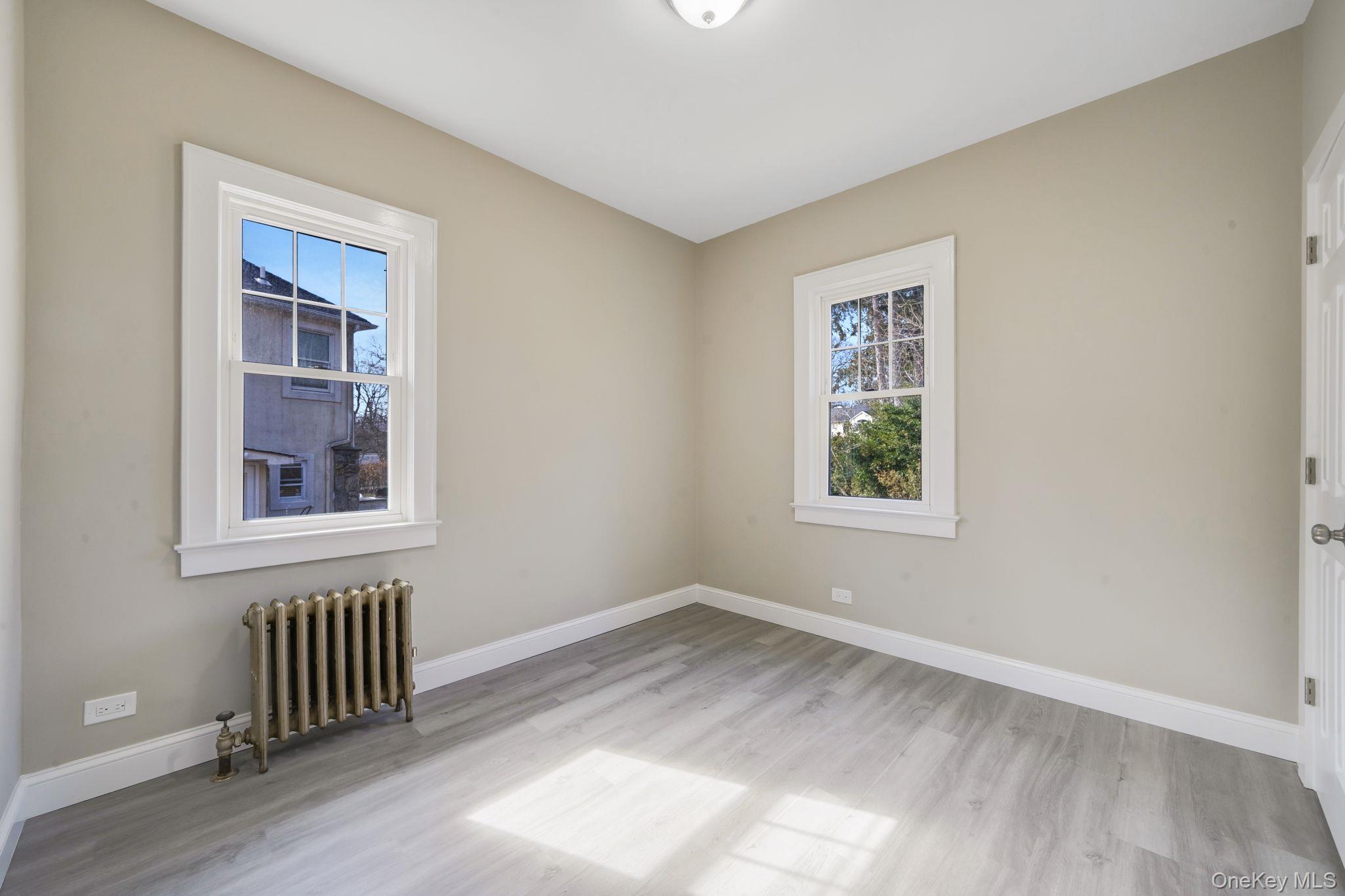 44 Elizabeth Avenue, Smithtown, NY 11787