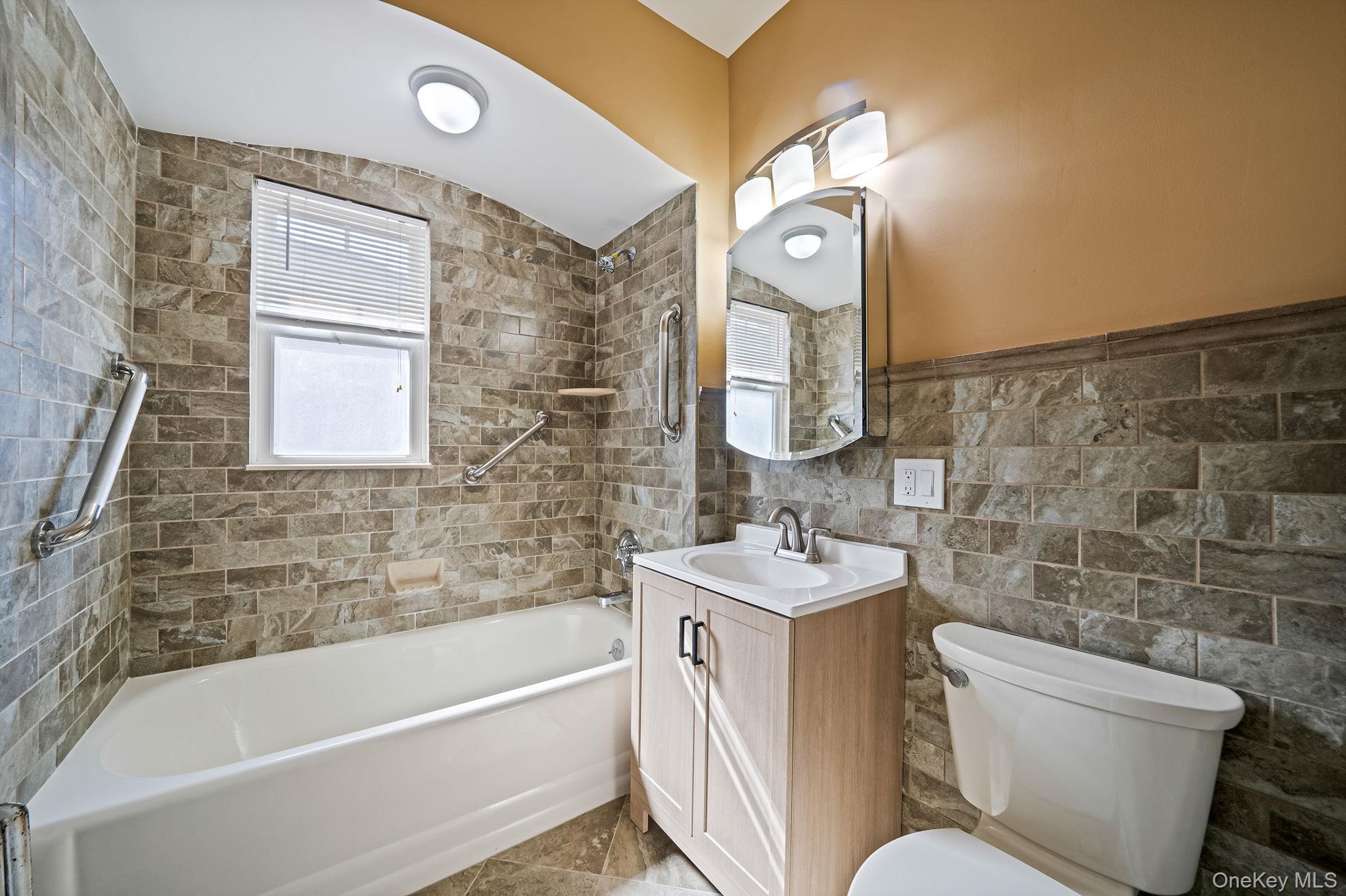 44 Elizabeth Avenue, Smithtown, NY 11787