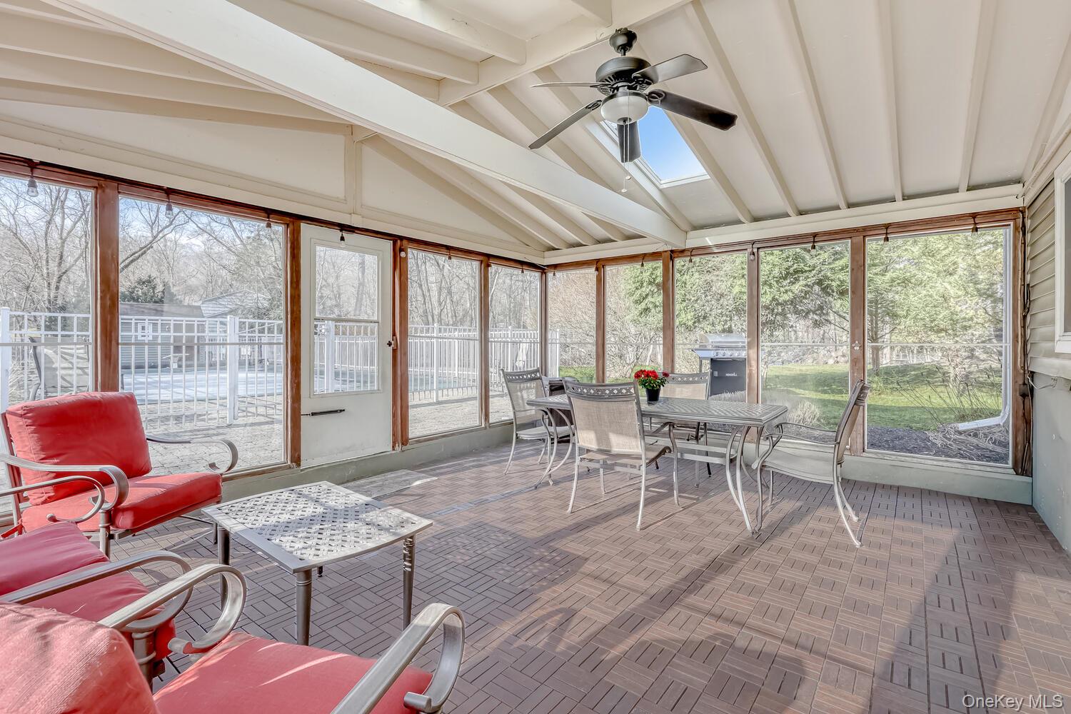 7 E Mayer Drive, Suffern, NY 10901