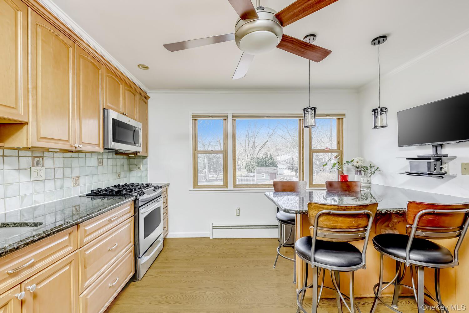 7 E Mayer Drive, Suffern, NY 10901