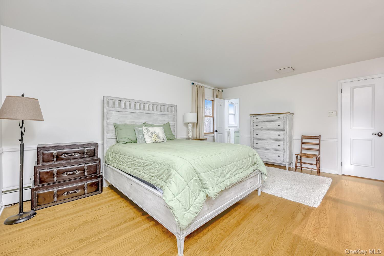 7 E Mayer Drive, Suffern, NY 10901