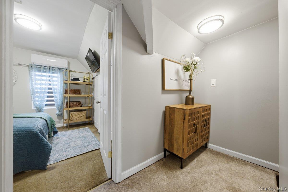 4641 Carpenter Avenue, Bronx, NY 10470