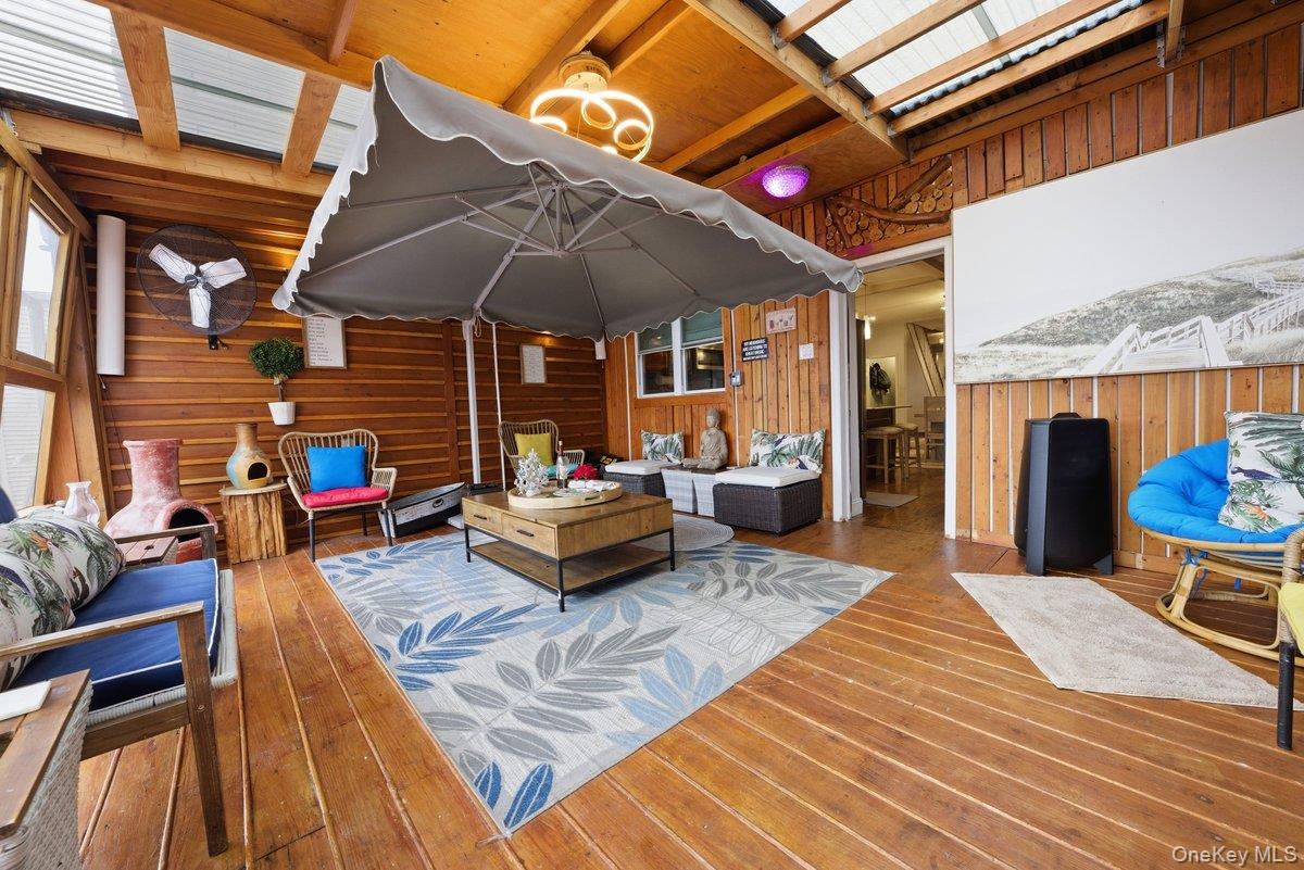 4641 Carpenter Avenue, Bronx, NY 10470