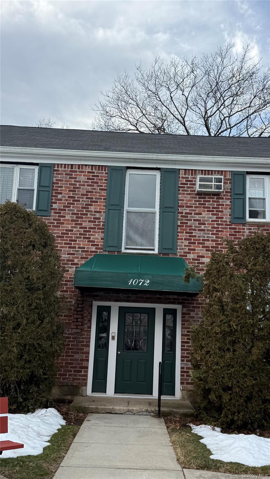 1072 Fenwood Drive # 4, Valley Stream, NY 11580