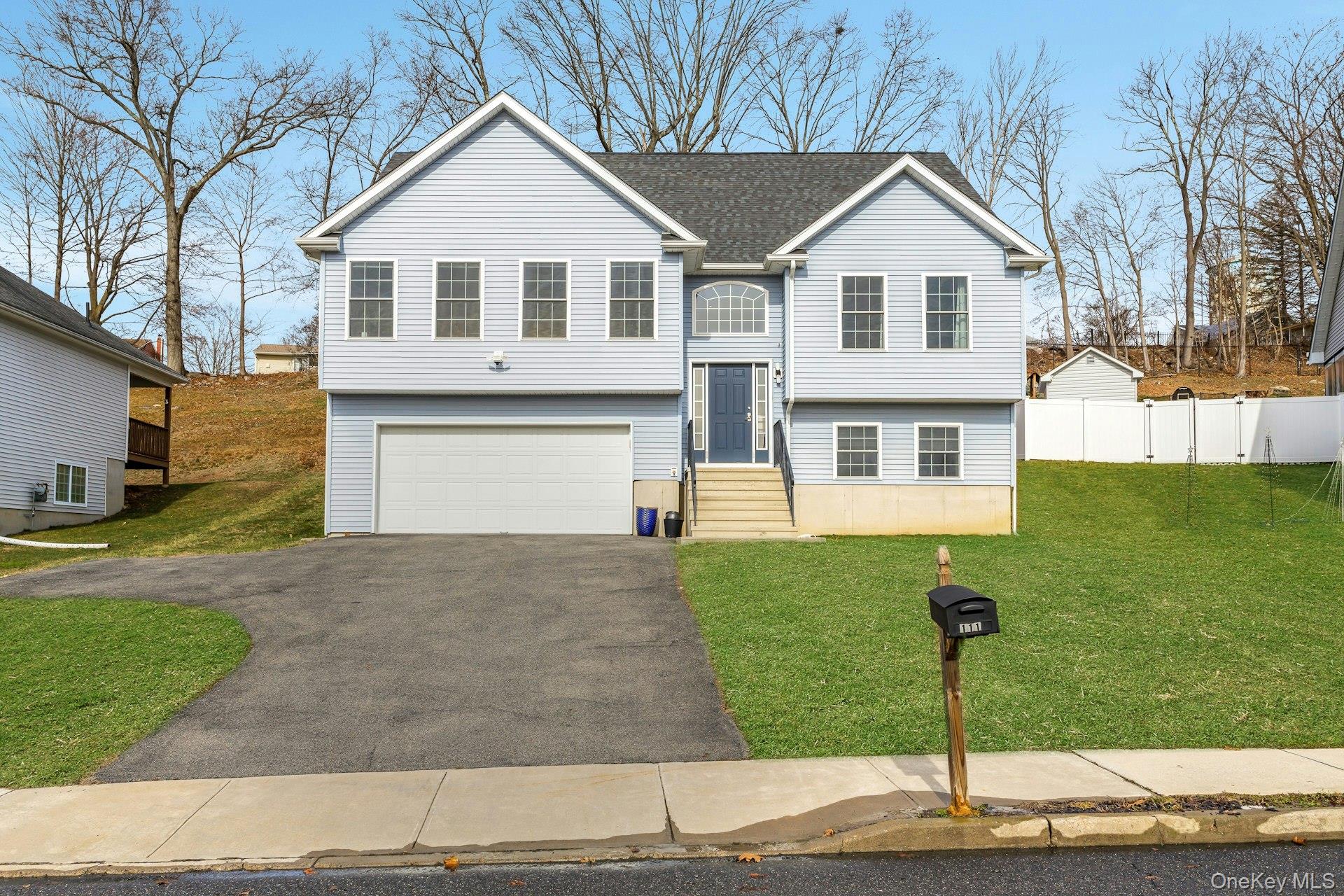 111 Logans Way, Maybrook, NY 12543