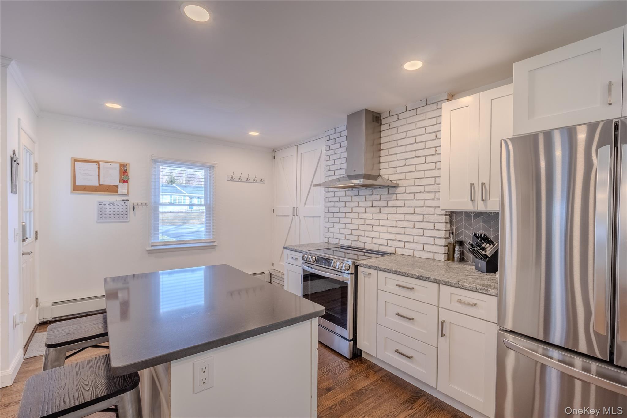 15 Sandi Drive, Poughkeepsie, NY 12603