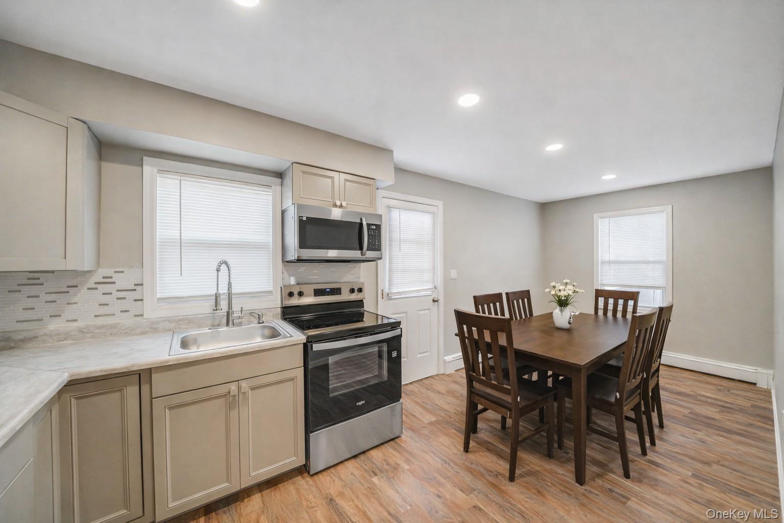 130 5th Avenue, Bay Shore, NY 11706