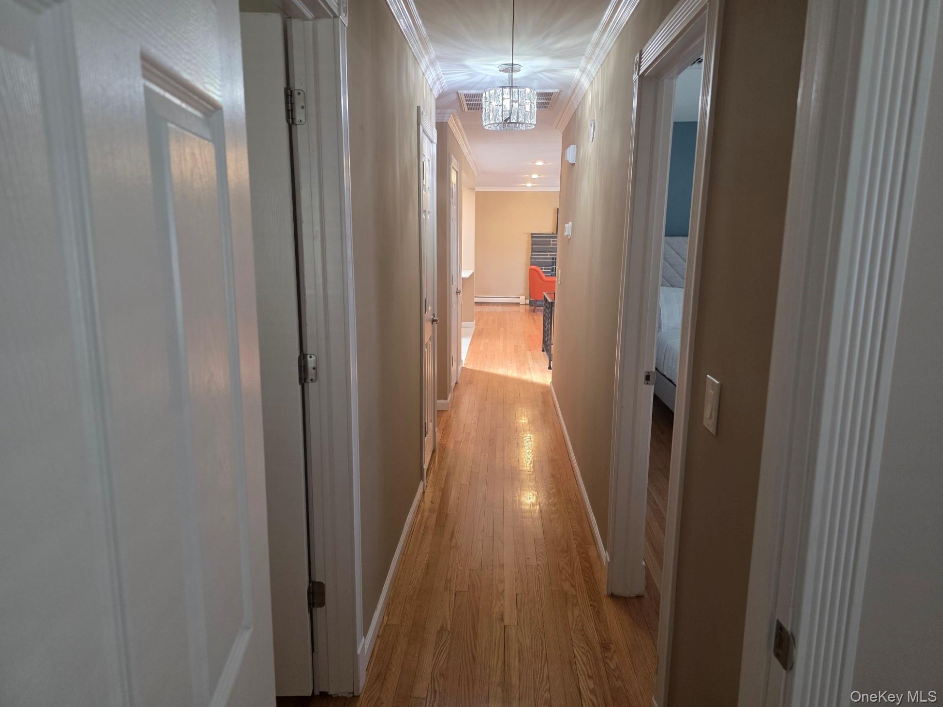 29 Carriage Hill Lane, Poughkeepsie, NY 12603