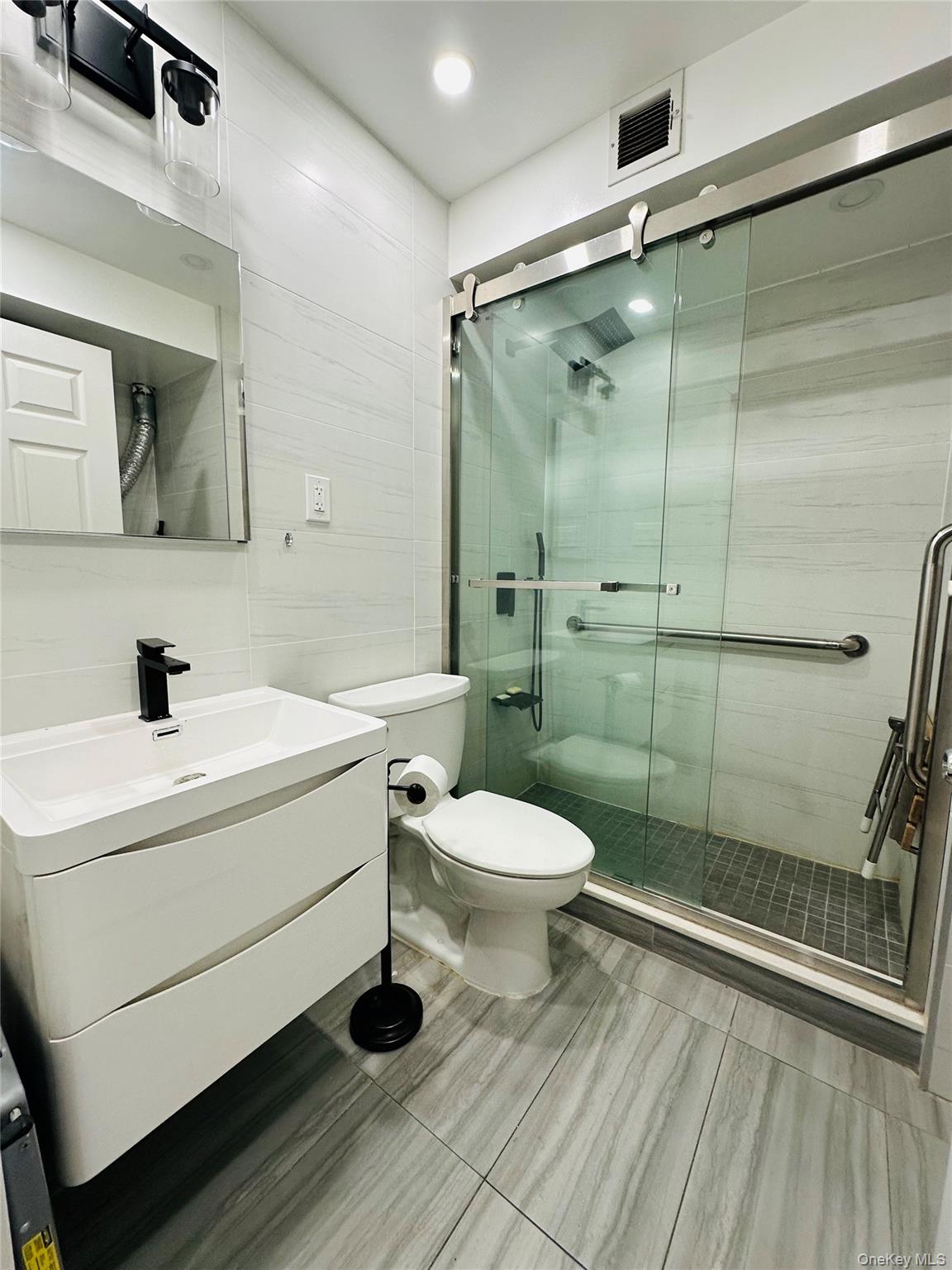 136-17 Maple Avenue # 5A, Flushing, NY 11355